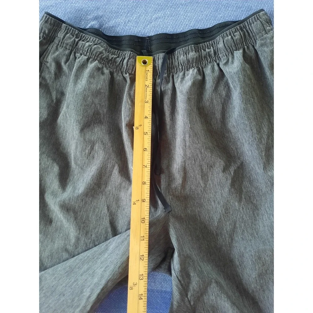 Prana Mens Mojo Shorts Olive Green Heather Stretch Yoga Climbing Size L 36-38 - Picture 6 of 8
